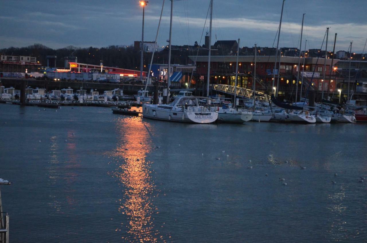 Appart Vue Sur Port Lejlighed Boulogne-sur-Mer Eksteriør billede